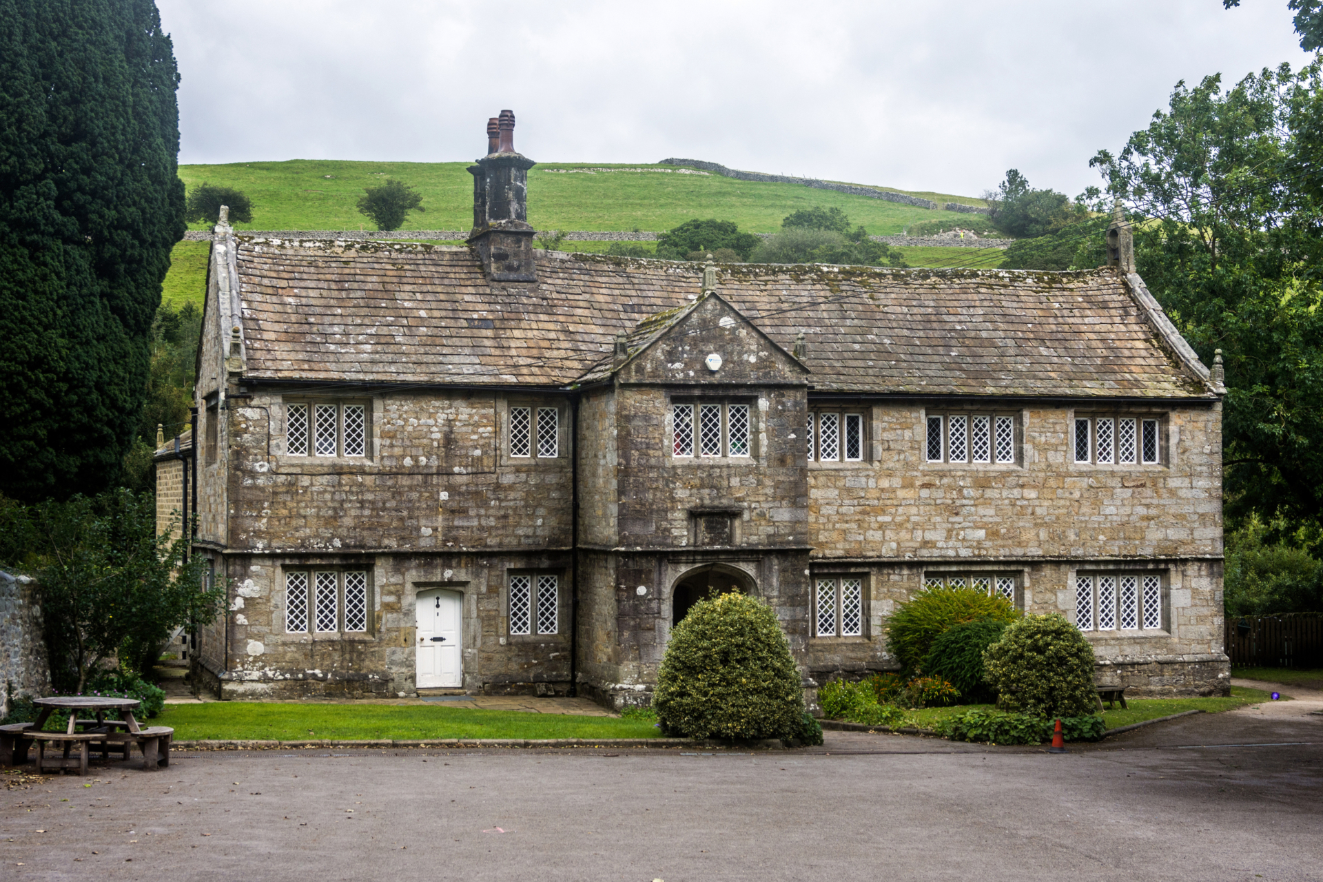 Burnsall Primary School Burnsall Primary School